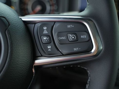New 2026 Jeep Wrangler Unlimited Sahara AWD/4WD image 29