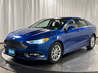 Used 2017 Ford Fusion SE w/ Fusion SE Technology Package
