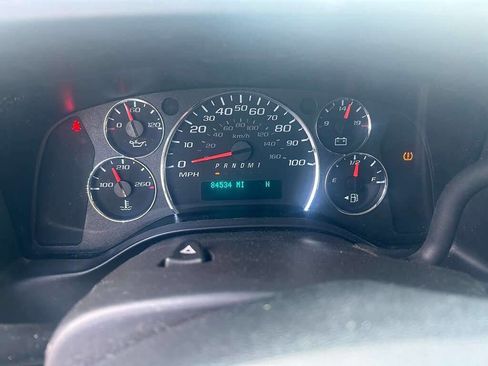 Used 2022 Chevrolet Express 2500 Extended w/ Driver Convenience Package RWD image 12