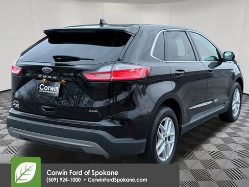Used 2024 Ford Edge SEL image 17