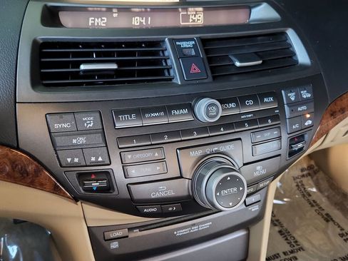 Used 2011 Honda Accord EX-L image 33