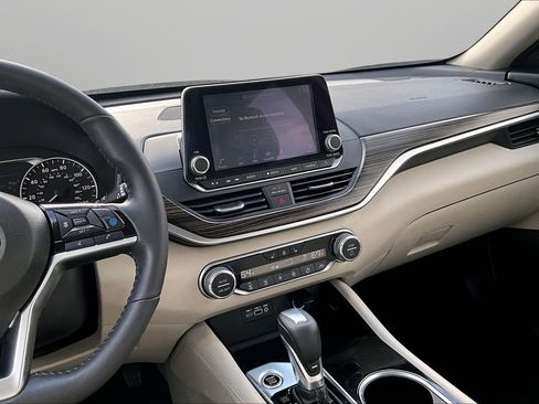 Used 2022 Nissan Altima 2.5 SL image 6