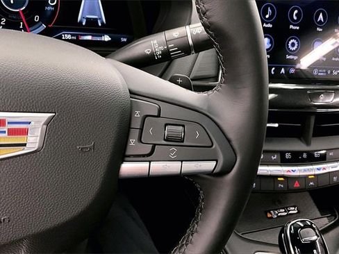 Used 2025 Cadillac CT4 Premium Luxury image 26