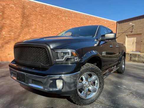 Used 2016 RAM 1500 Big Horn image 2
