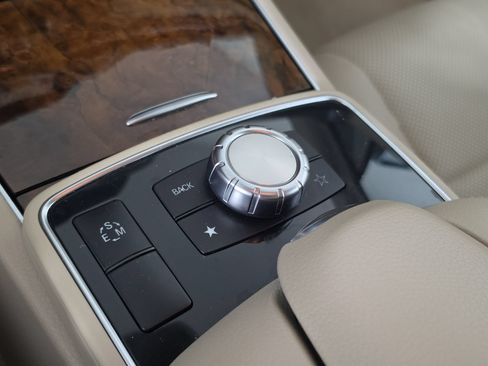 Used 2014 Mercedes-Benz E 350 Coupe image 29
