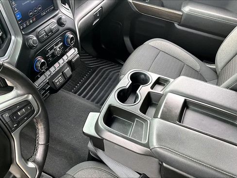 Used 2021 Chevrolet Silverado 1500 LT w/ Convenience Package II image 18