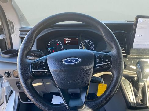 Used 2023 Ford Transit 350 XLT RWD image 13