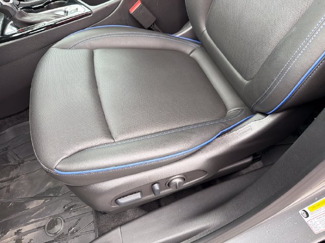 Used 2026 Buick Encore GX Sport Touring w/ Comfort Package FWD image 20