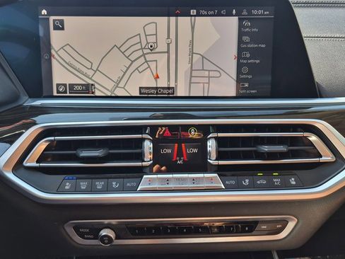 Used 2019 BMW X7 xDrive40i w/ Premium Package AWD/4WD image 14