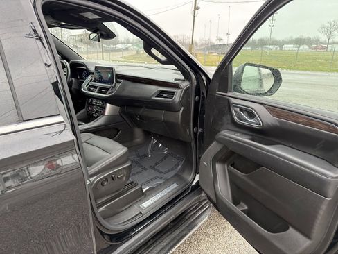 Used 2023 Chevrolet Tahoe LT image 24