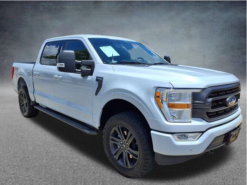 Used 2022 Ford F150 XLT w/ Equipment Group 301A Mid AWD/4WD image 4