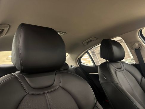 New 2026 Genesis G70 2.5T RWD image 16