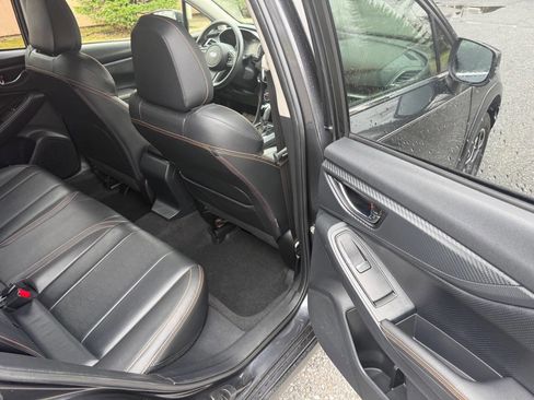 Used 2019 Subaru Crosstrek 2.0i Limited w/ Moonroof Package AWD/4WD image 9