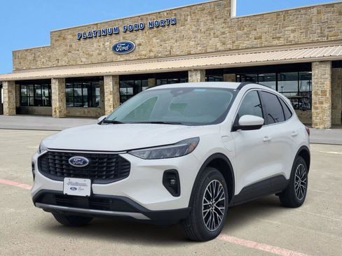 New 2026 Ford Escape SE image 2