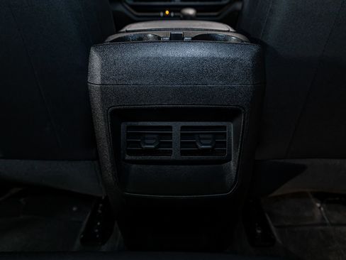 Used 2023 Chevrolet Colorado Trail Boss w/ Technology Package AWD/4WD image 23