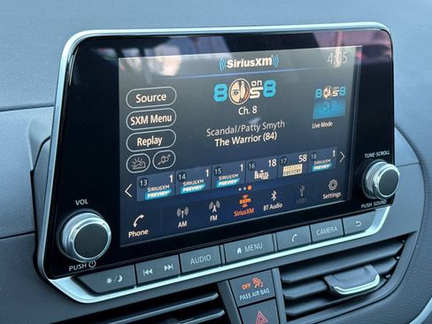 Used 2025 Nissan Altima 2.5 S image 17