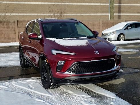 Certified 2024 Buick Encore GX Sport Touring image 2