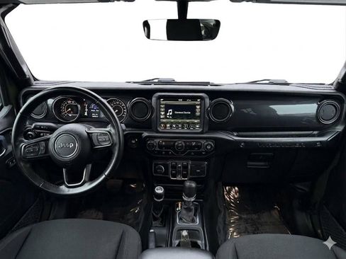 Used 2021 Jeep Wrangler Unlimited Sport image 11