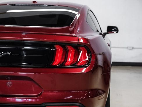 Used 2019 Ford Mustang Premium RWD image 42