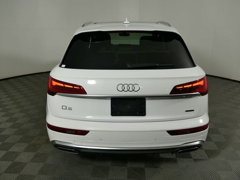 Used 2023 Audi Q5 2.0T Premium w/ Convenience Package image 31