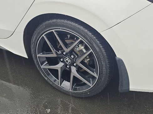 Used 2023 Honda Civic Sport Touring image 11