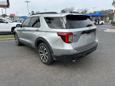 Used 2022 Ford Explorer ST-Line w/ Class IV Trailer Tow Package image 4