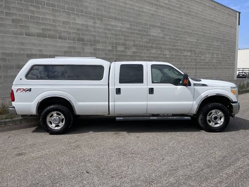 Used 2012 Ford F250 XLT w/ FX4 4X4 Off-Road Pkg image 2
