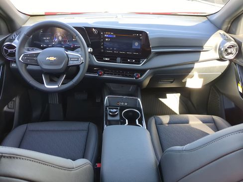 New 2026 Chevrolet Equinox LT w/ Convenience Package II image 20