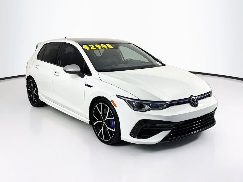 Used 2024 Volkswagen Golf R AWD/4WD image 3