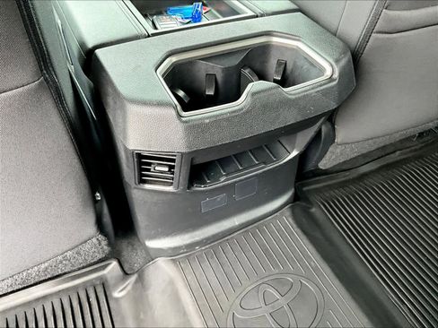 Used 2022 Toyota Tundra SR5 image 28