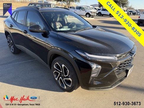 Used 2025 Chevrolet Trax RS w/ Sunroof Package image 1