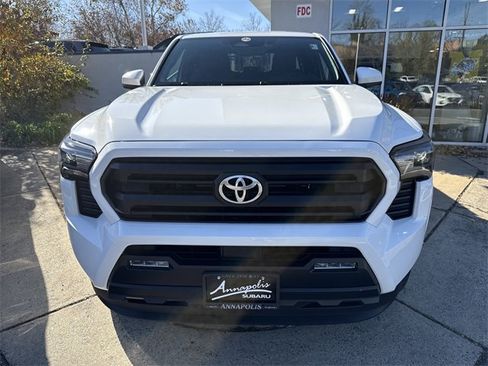 Used 2024 Toyota Tacoma SR5 image 3