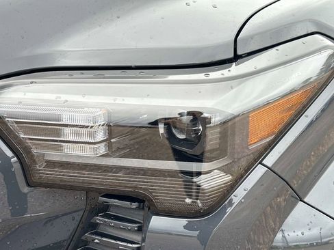 Used 2024 Toyota Tacoma SR5 image 8