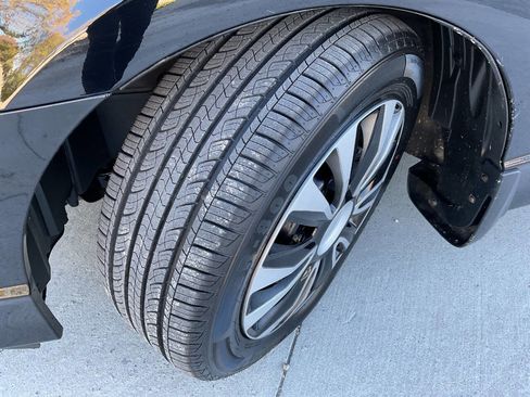 Used 2010 Honda Civic LX image 38