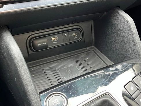 Used 2023 Kia Sportage SX image 29