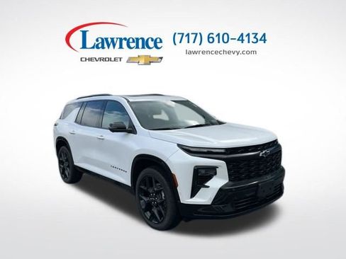Certified 2024 Chevrolet Traverse RS w/ LPO, Floor Liner Package AWD/4WD image 1
