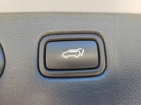 Used 2020 Hyundai Tucson Ultimate w/ Cargo Package AWD/4WD image 9
