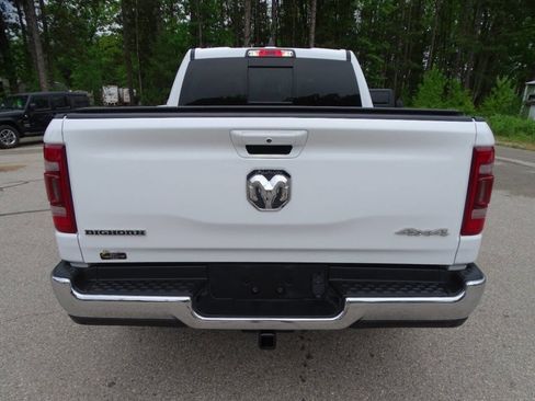 Used 2022 RAM 1500 4x4 Crew Cab Big Horn image 9