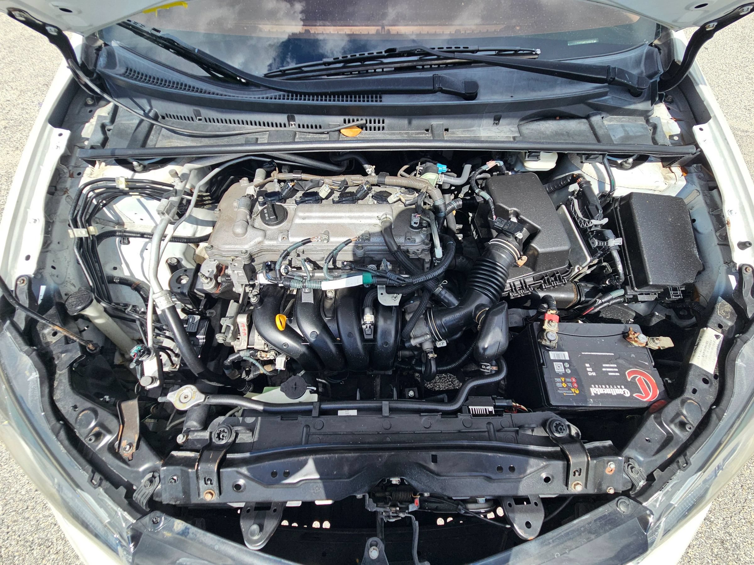 Used 2017 Toyota Corolla LE FWD image 17