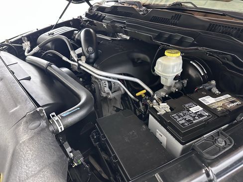 Used 2017 RAM 1500 Express w/ Black Ram 1500 Express Group image 50