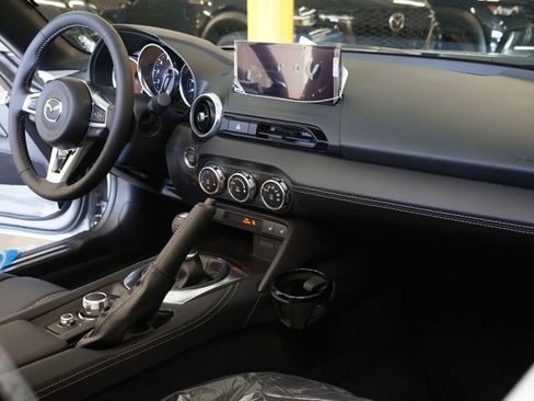 New 2026 MAZDA MX-5 Miata Grand Touring RWD image 16