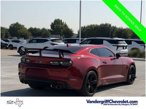 Used 2023 Chevrolet Camaro SS RWD image 4