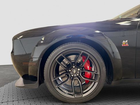 Used 2022 Dodge Challenger R/T Scat Pack RWD image 24