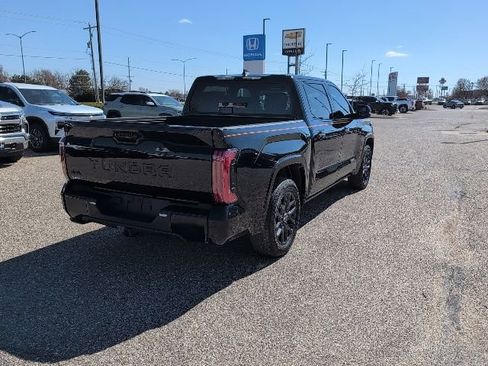 Used 2024 Toyota Tundra Platinum image 20