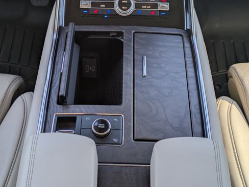 Used 2021 Lincoln Navigator Reserve image 22