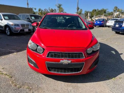 Used 2016 Chevrolet Sonic LT image 4