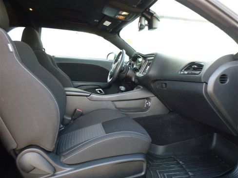 Used 2021 Dodge Challenger GT w/ Blacktop Package image 8