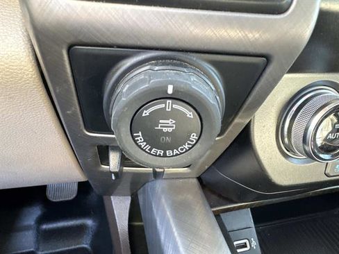 Used 2020 Ford F150 Limited w/ Trailer Tow Package image 16