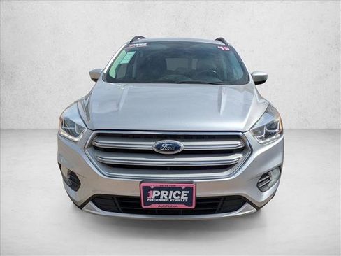 Used 2019 Ford Escape SEL AWD/4WD image 2