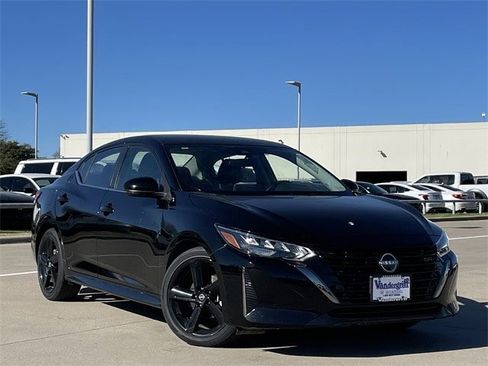 Used 2024 Nissan Sentra SR image 2